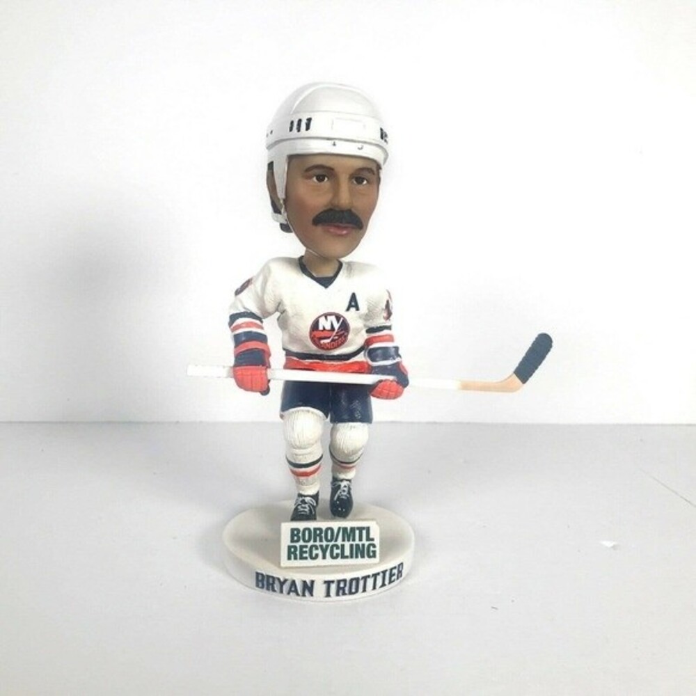 New York Islanders Bobblehead bobble head Bryan Trottier BORO RECYCLING 2009